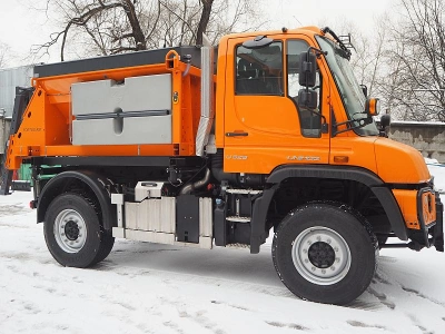 Комбинированная дорожная машина КДМ-В20-01